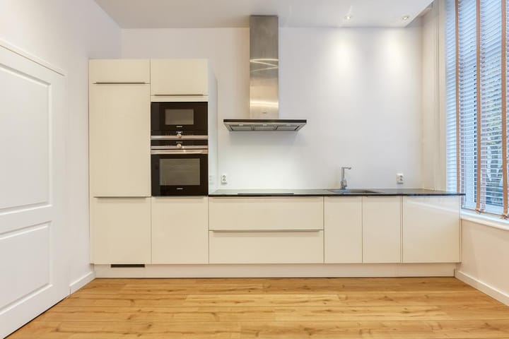 Foto 8 van Barentszstraat 21-A