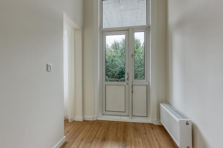 Foto 14 van Barentszstraat 21-A