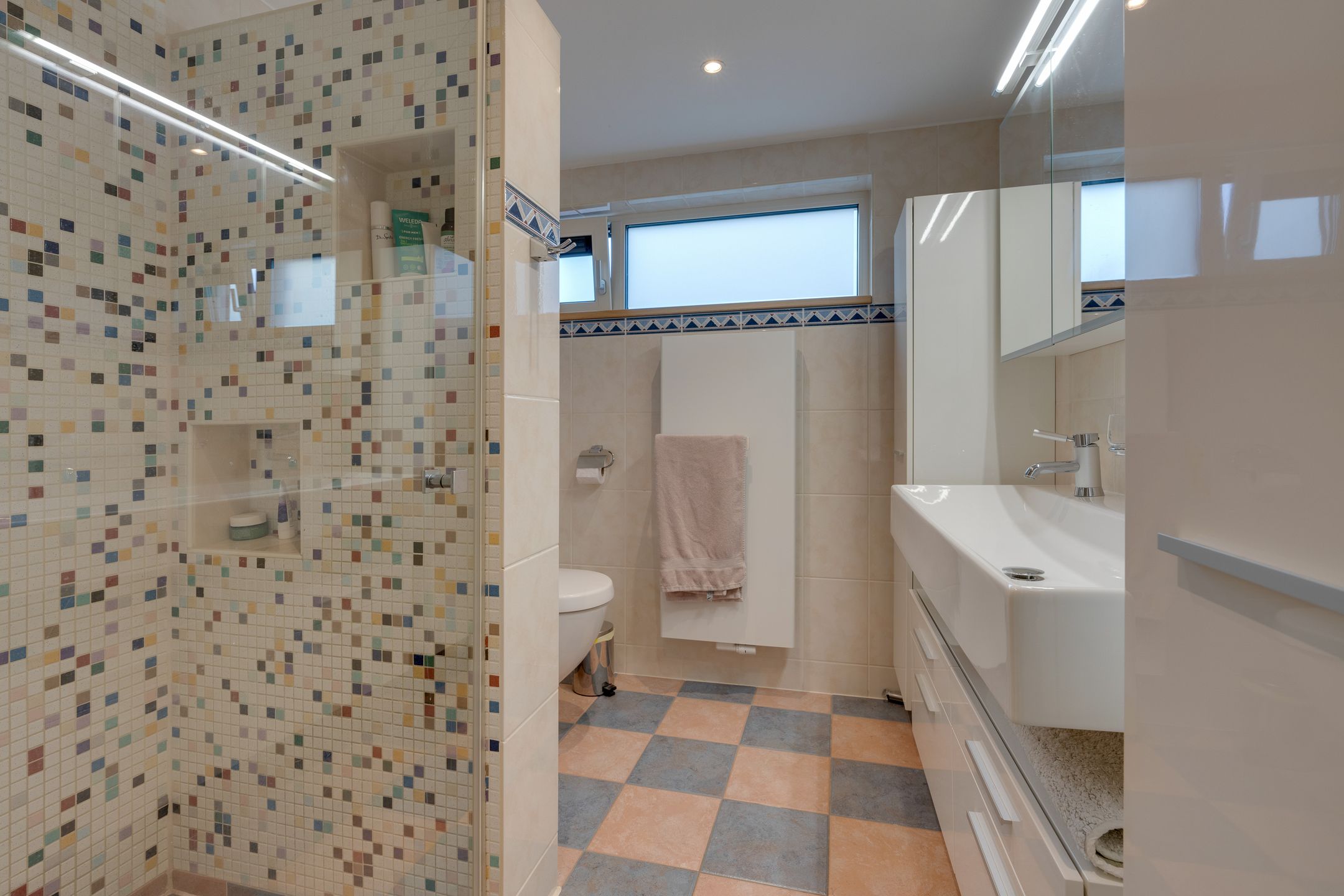 Foto 30 van Aalscholverstraat 21