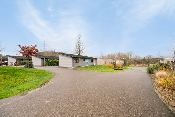 Foto 17 van Valkenburgerweg 128-521