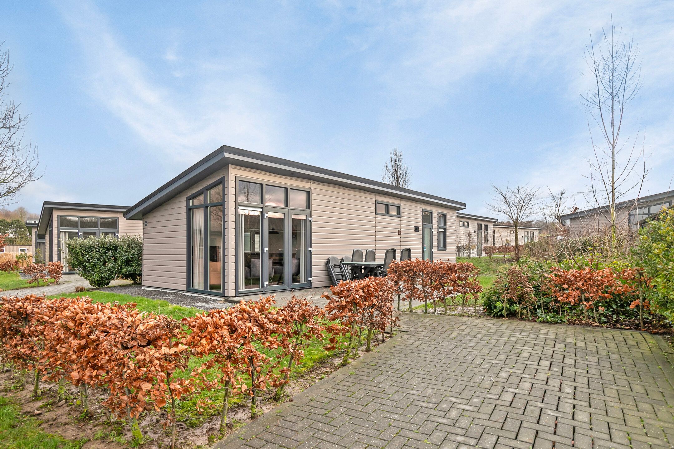 3-bedroom freehold villa in Schin op Geul — photo 3 of 5