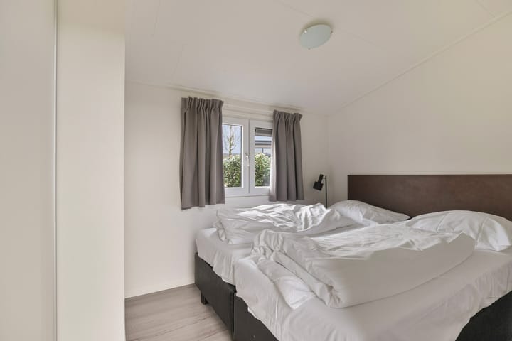 Photo 10 of Valkenburgerweg 128-522