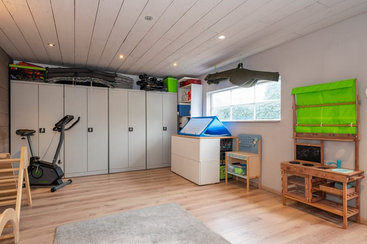 Foto 37 van Burg de Witstraat 17