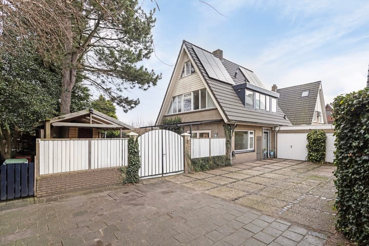 Foto 1 van Adelaar 4