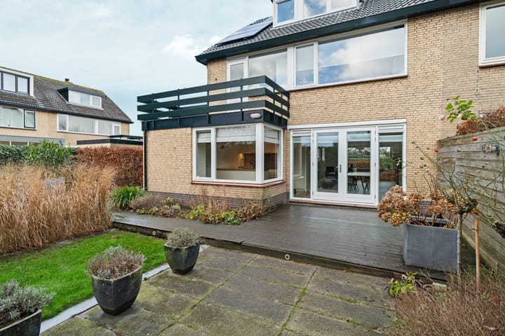 Foto 38 van Burgemeester Quarles van Uffordstraat 11