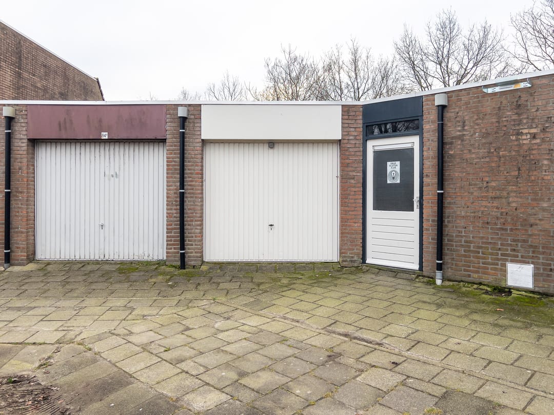 Foto 1 van Roptastate 82 A