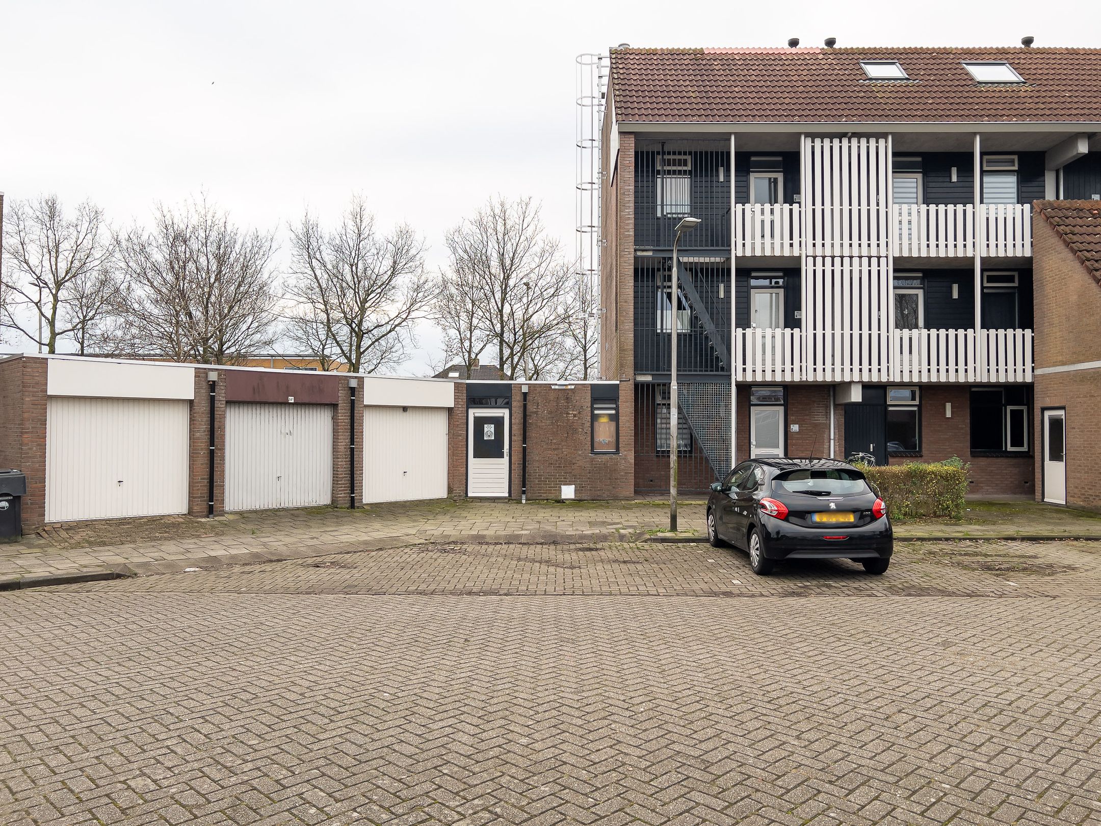 Foto 3 van Roptastate 82 A