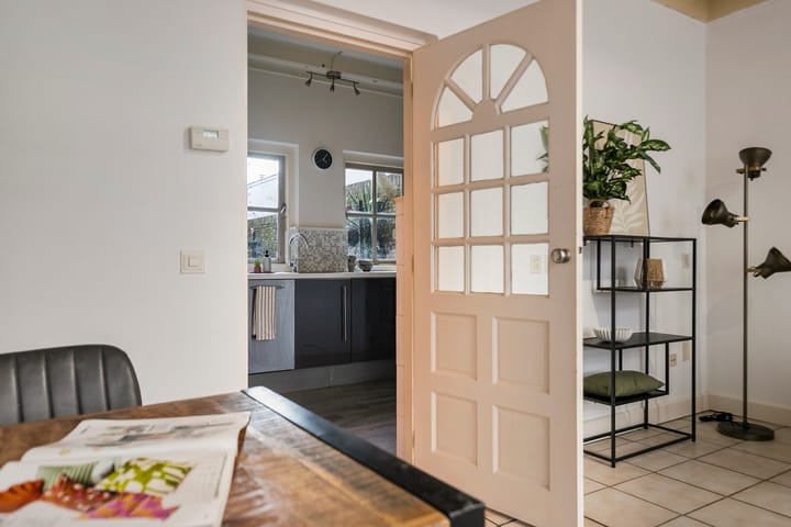 Foto 10 van Bredaseweg 22