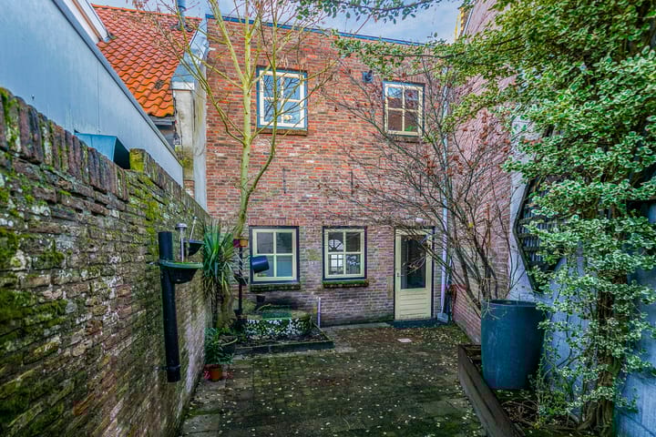 Foto 21 van Bredaseweg 22