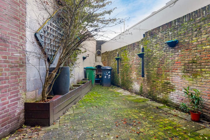 Foto 22 van Bredaseweg 22