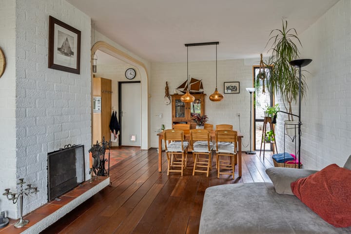 Photo 3 of Larenseweg 75