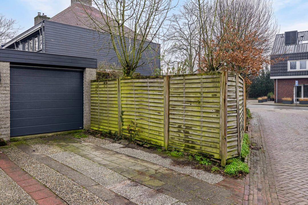 Foto 37 van Larenseweg 75