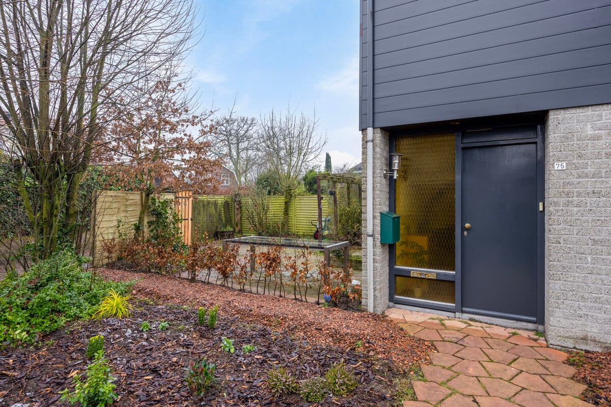 Foto 40 van Larenseweg 75