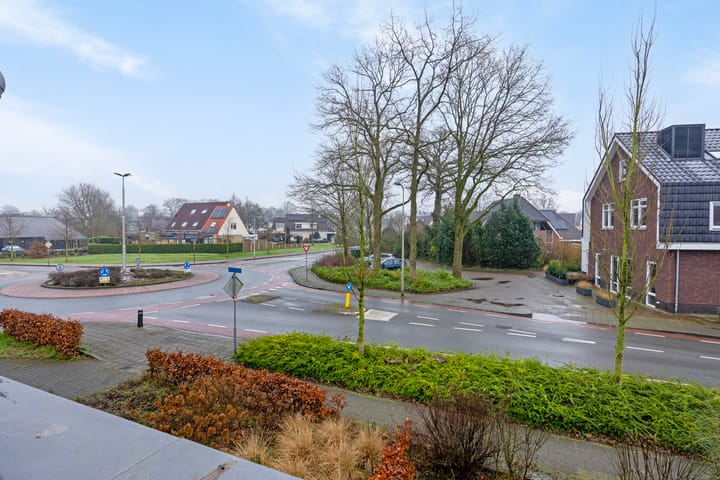 Photo 24 of Larenseweg 75