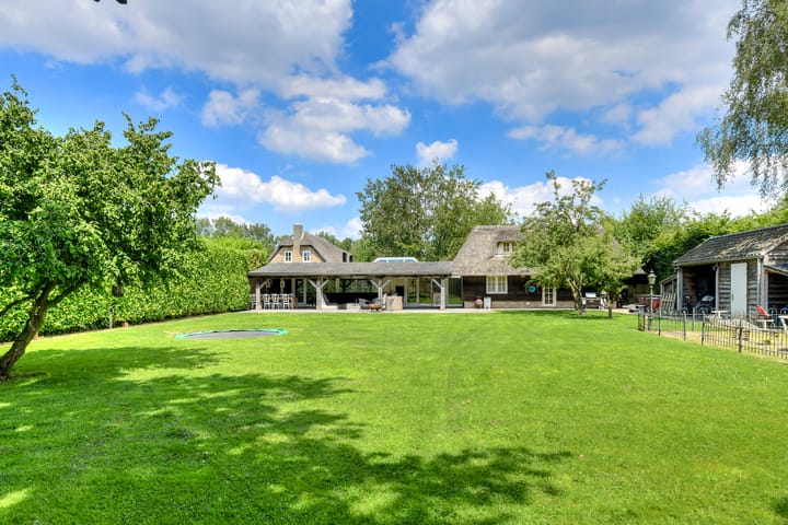 Foto 69 van Vaareindseweg 65