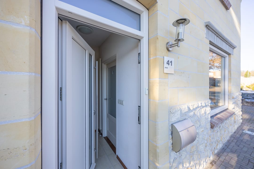 Foto 2 van Dr Ariënsstraat 41