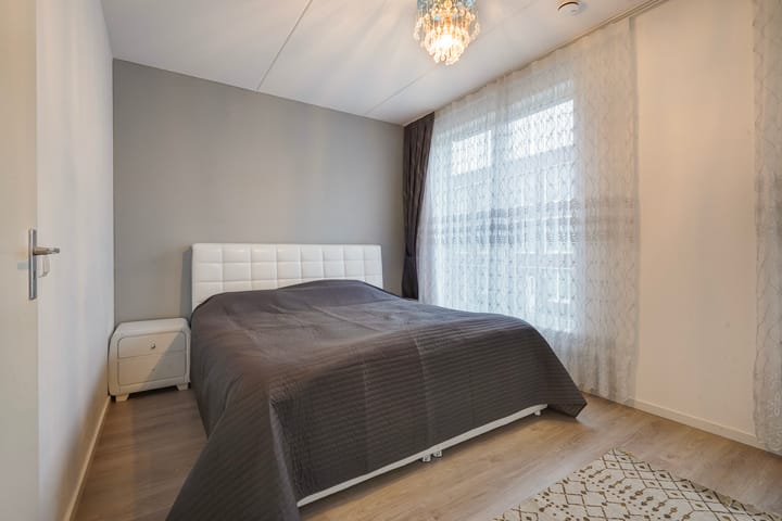 Foto 27 van Reitzstraat 242