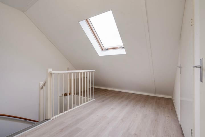 Foto 33 van Reitzstraat 242