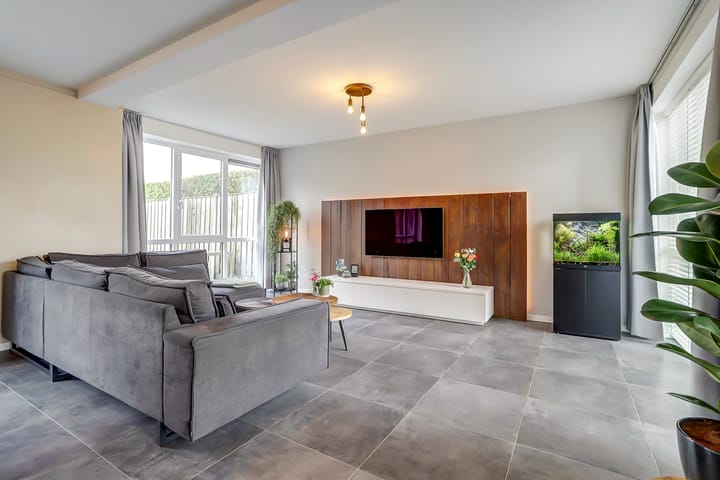 Foto 11 van Helleneind 52