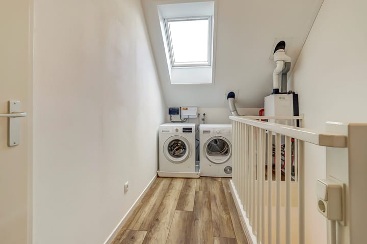 Foto 27 van Helleneind 52