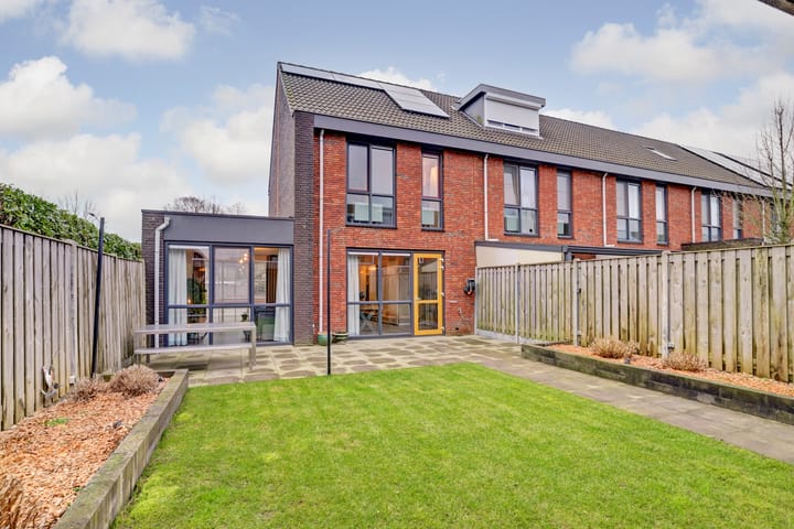 Foto 35 van Helleneind 52