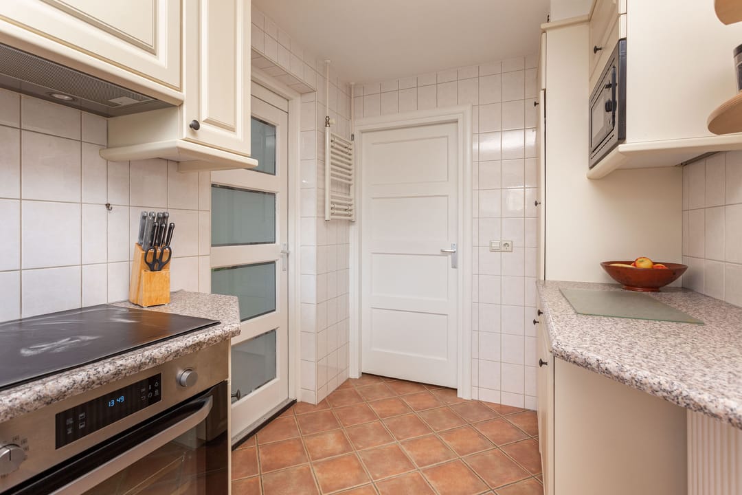 Foto 11 van Van Nijenrodelaan 5