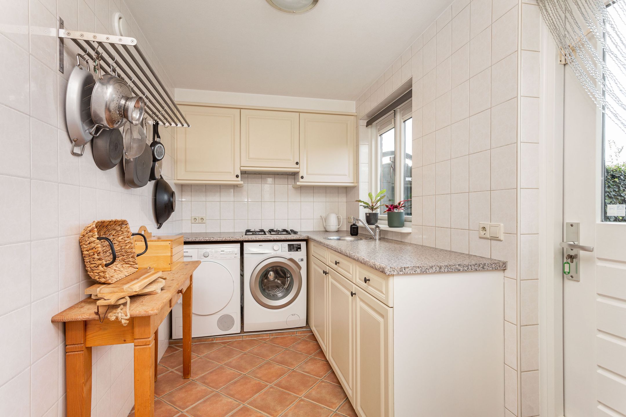 Foto 12 van Van Nijenrodelaan 5