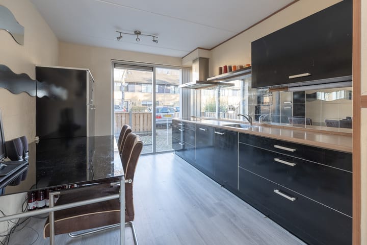 Foto 7 van Januaristraat 93