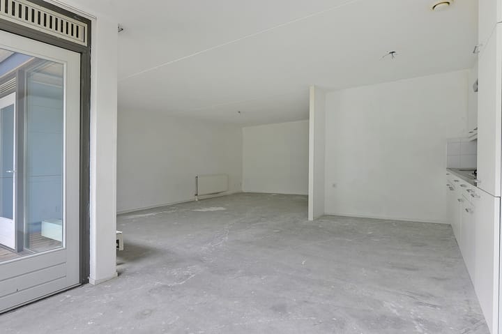 Photo 2 of Burgemeester van Stamplein 146