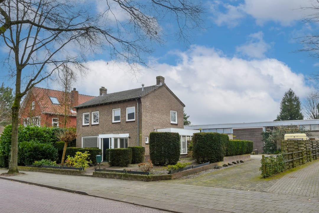 Foto 2 van Burgemeester Uijenstraat 27