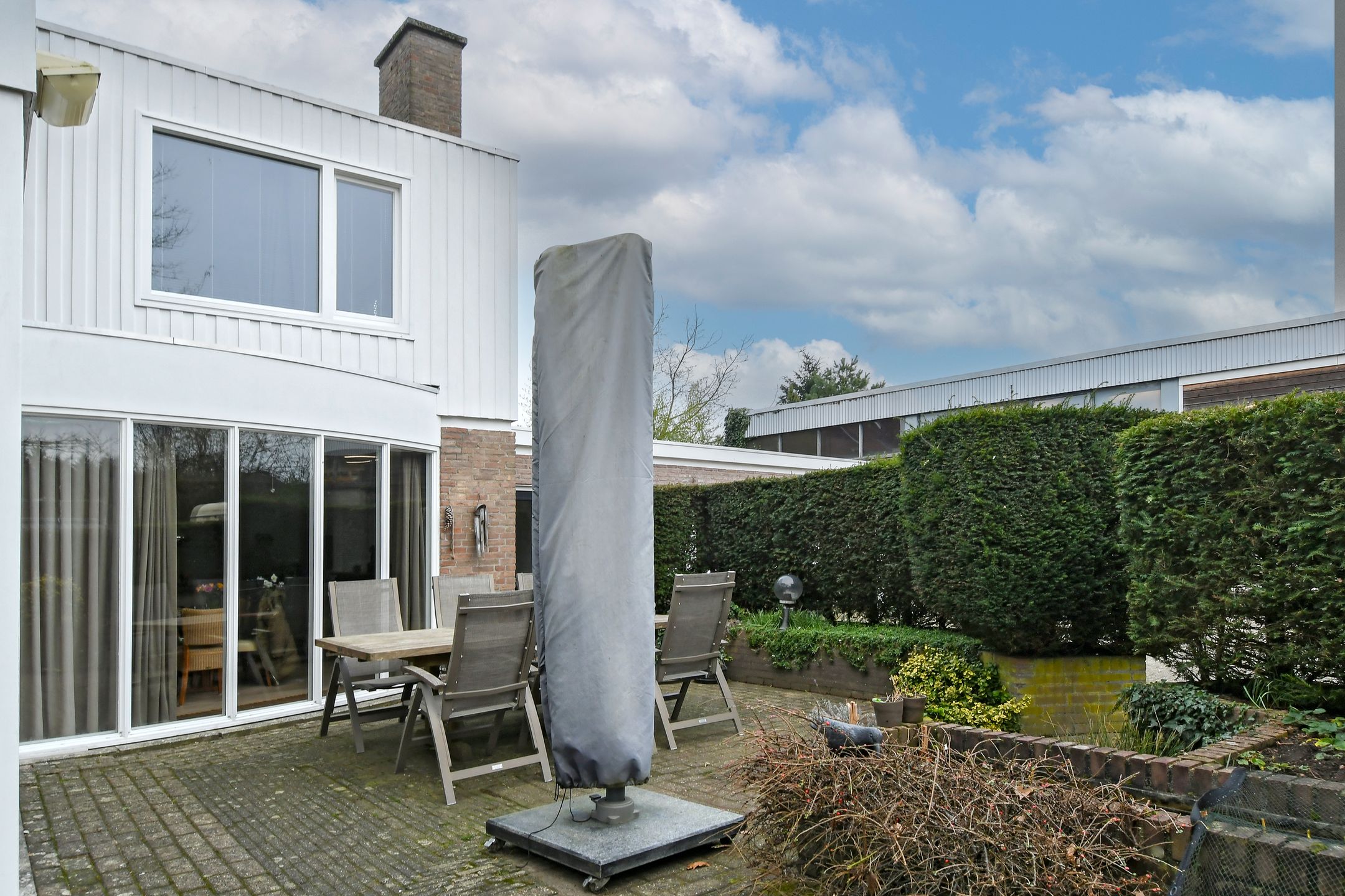 Foto 33 van Burgemeester Uijenstraat 27