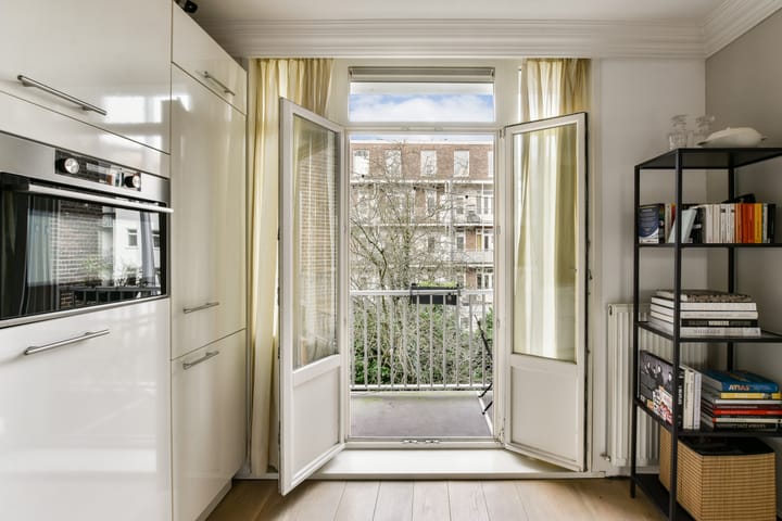 Foto 4 van Henrick de Keijserplein 9-C