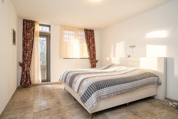 Foto 14 van Genèvestraat 62