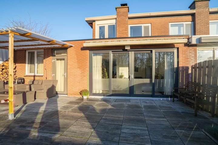 Foto 28 van Genèvestraat 62