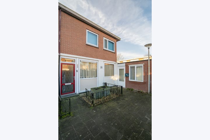 Foto 30 van Genèvestraat 62