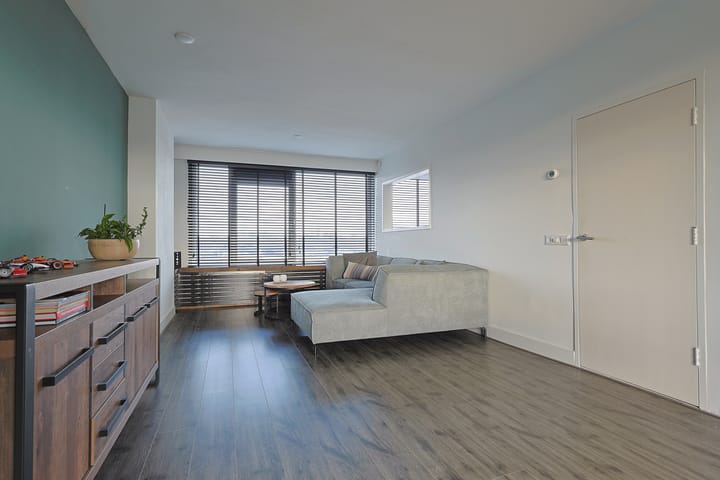 Foto 10 van Bachstraat 60