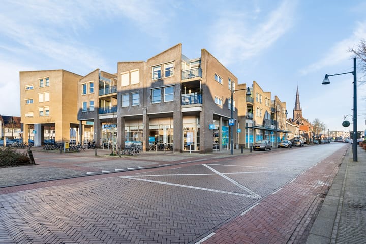 Foto 8 van Janssen & Fritsenplein 19