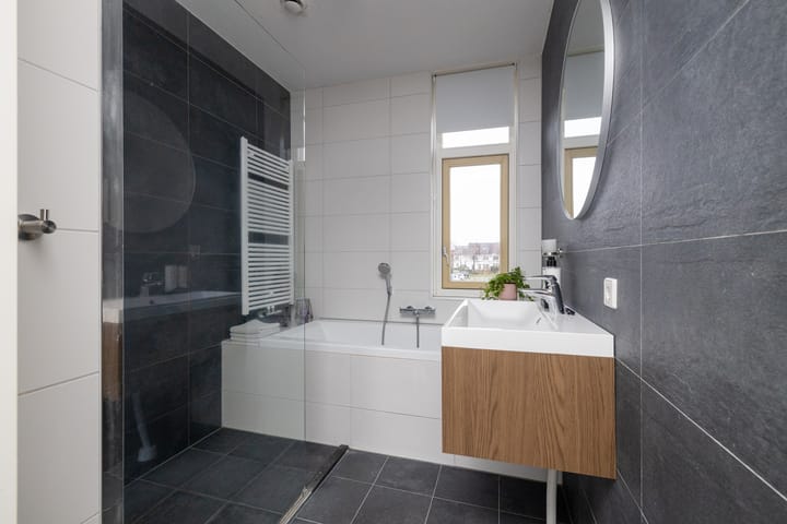 Foto 3 van Anna van Hannoverlaan 4