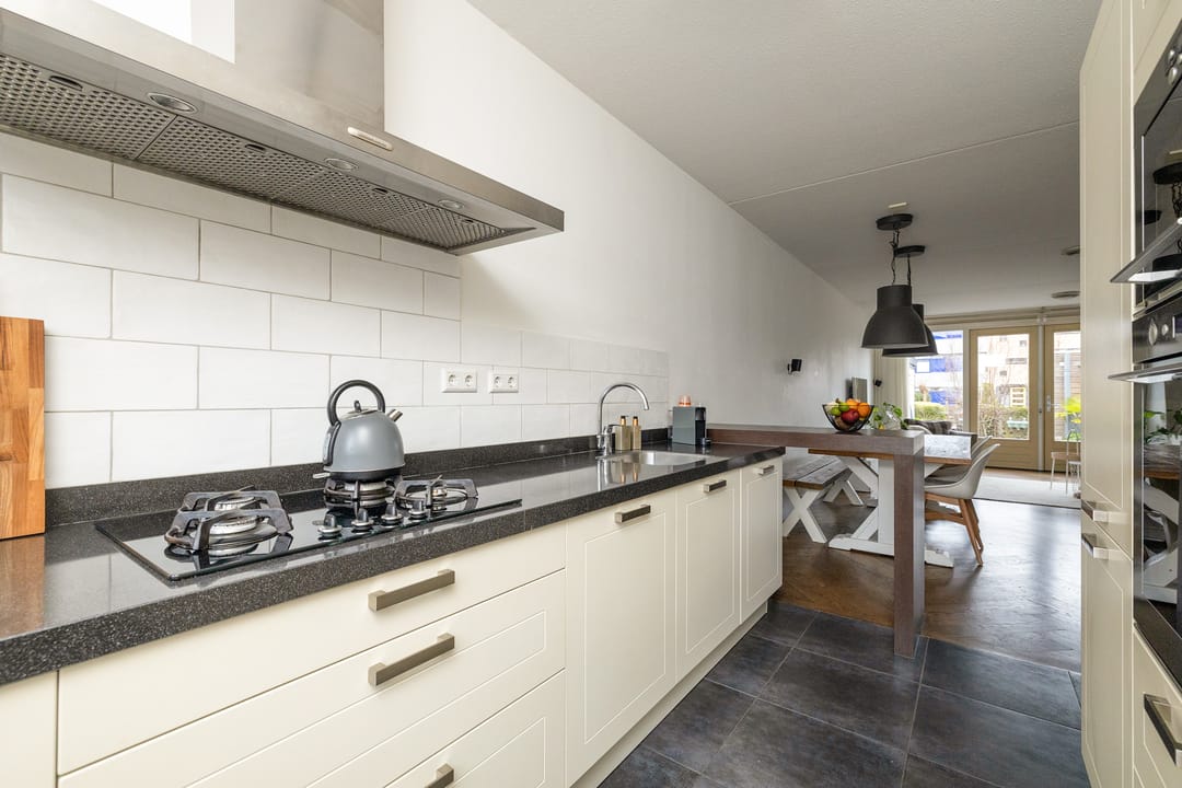 Foto 16 van Anna van Hannoverlaan 4