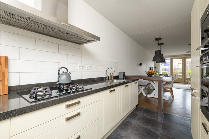 Foto 16 van Anna van Hannoverlaan 4