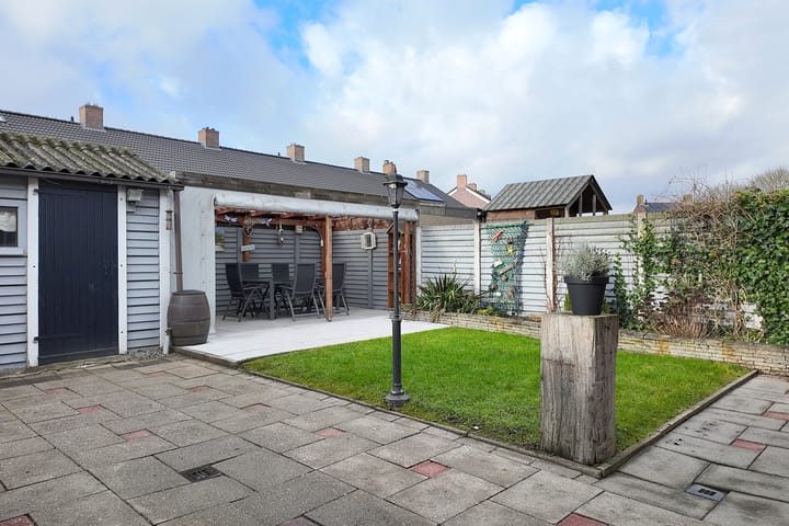 Foto 6 van Beatrijsweg 15