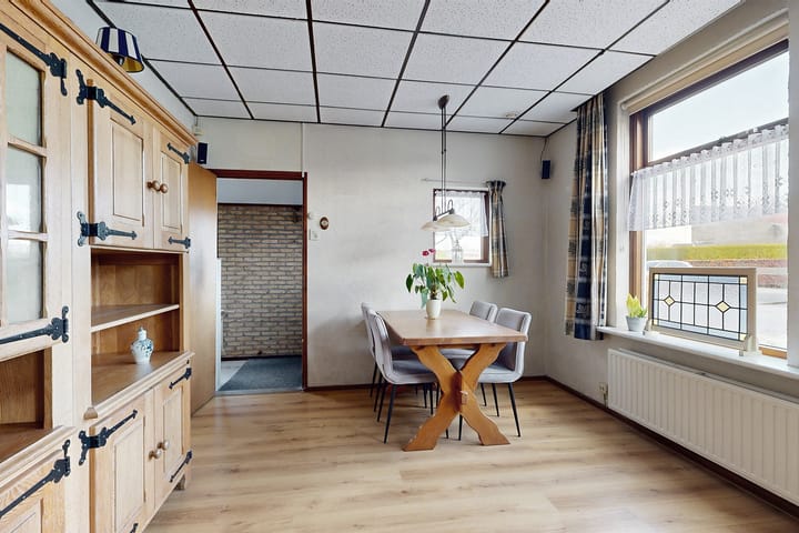 Foto 15 van Beatrijsweg 15