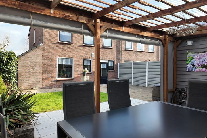 Foto 46 van Beatrijsweg 15