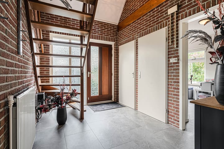 Foto 24 van Hoofdweg 185