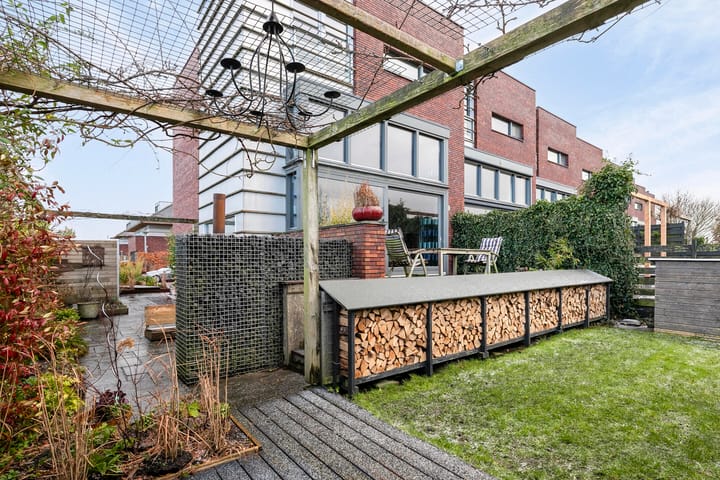 Foto 24 van Jan Woltherslaan 15