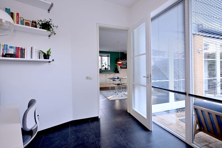 Foto 19 van Willem Roelofsstraat 35