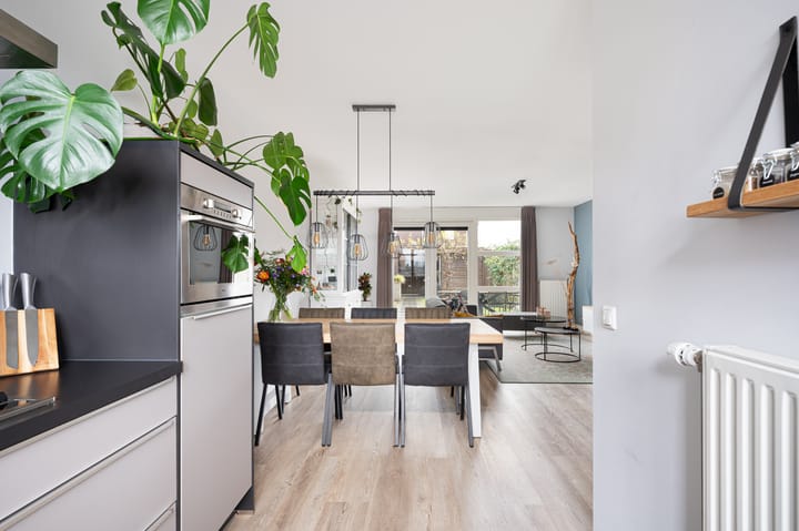 Photo 14 of Den Uylstraat 1