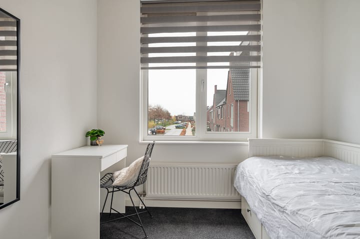 Photo 19 of Den Uylstraat 1