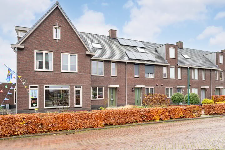 Photo 33 of Den Uylstraat 1