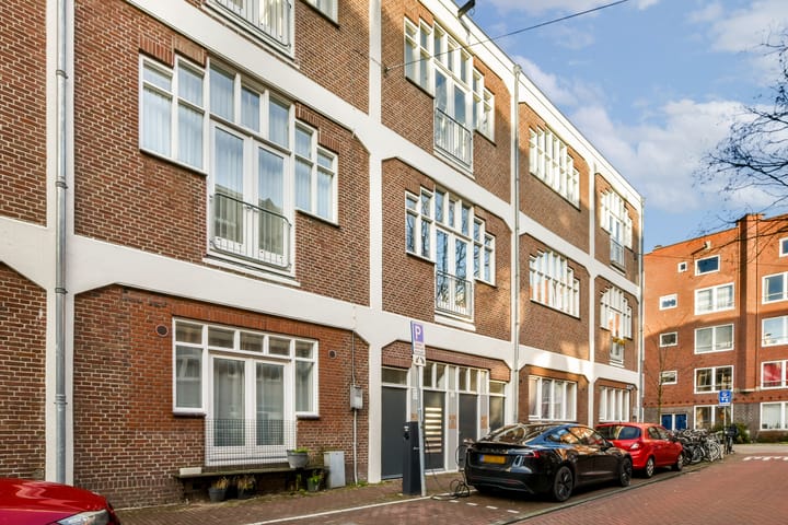 Foto 24 van Gillis van Ledenberchstraat 6-A